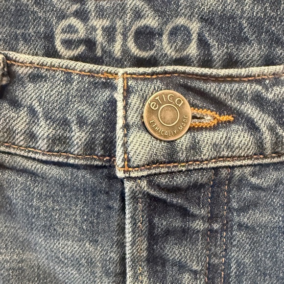 ETICA Tia Vintage Straight Crop Jeans in size 26 - Picture 6 of 11